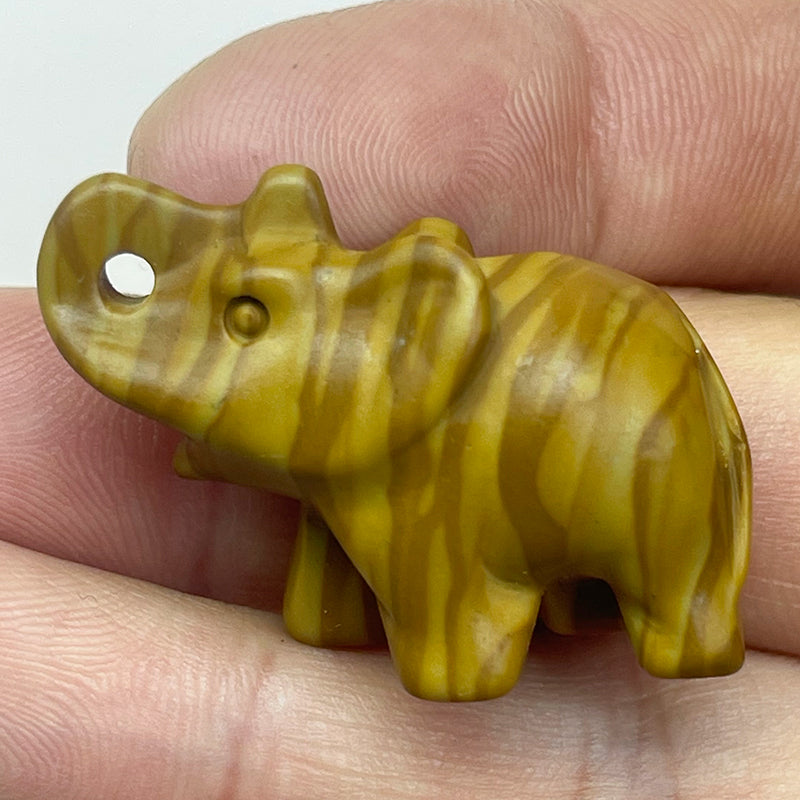 动物雕刻件 天然水晶 卡通 狗 猫 鸡鸭 动漫 大象