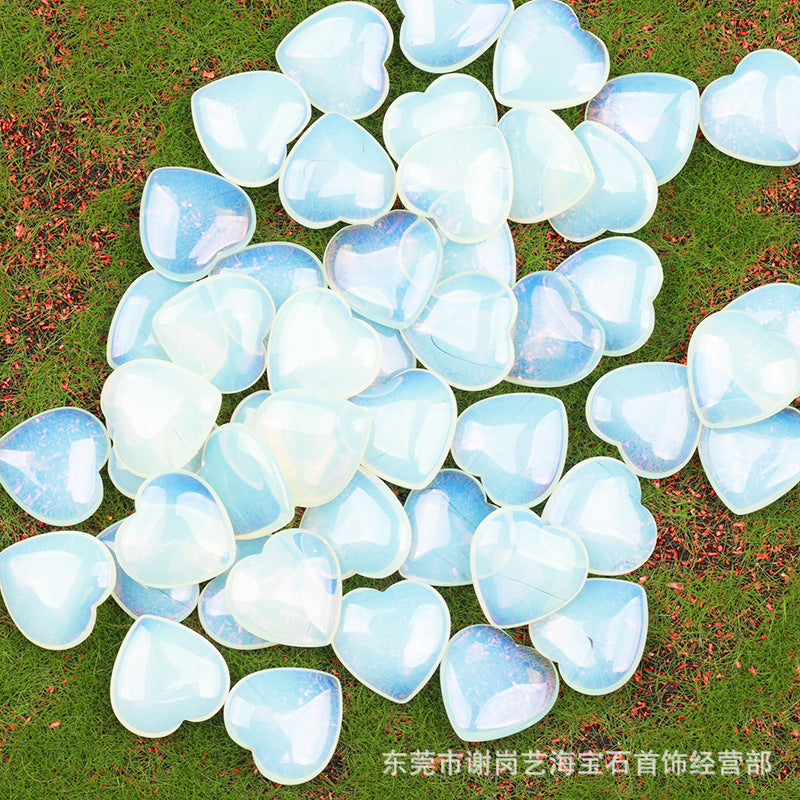 跨境爆款天然水晶 20mm心形爱心天然石摆件宝石批发水晶奇石饰品