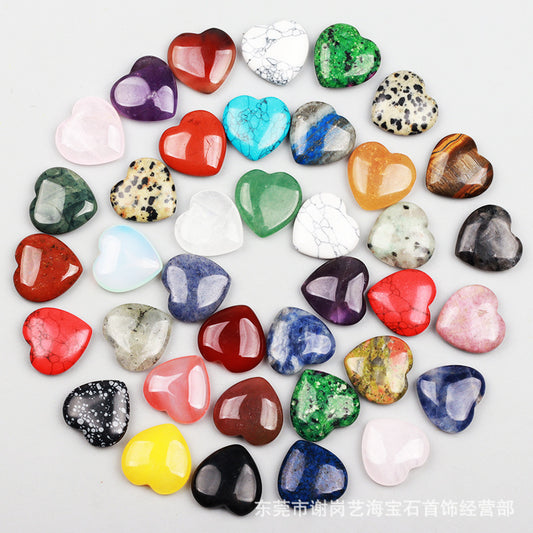 跨境爆款天然水晶 20mm心形爱心天然石摆件宝石批发水晶奇石饰品